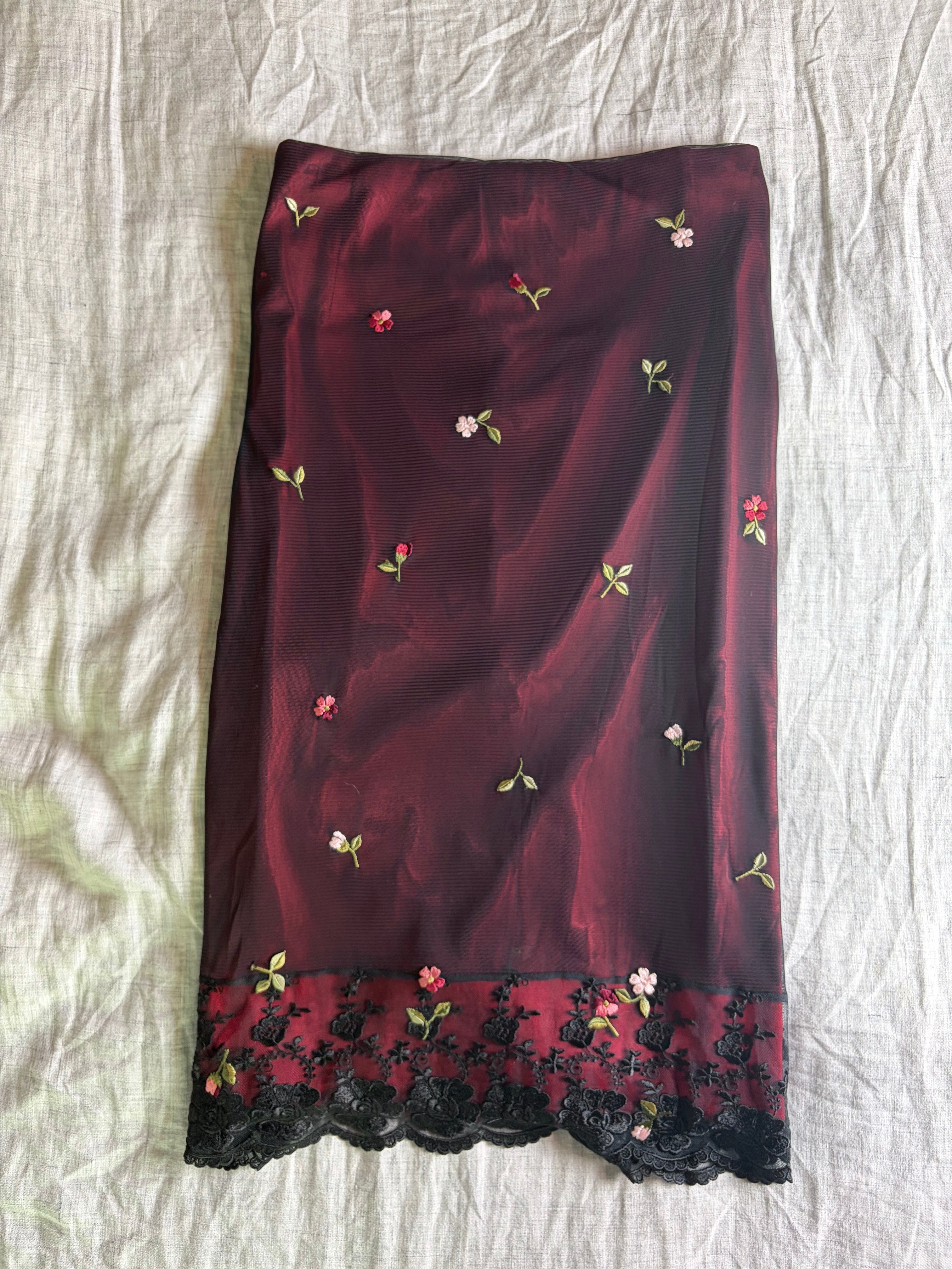 the crimson bloom set